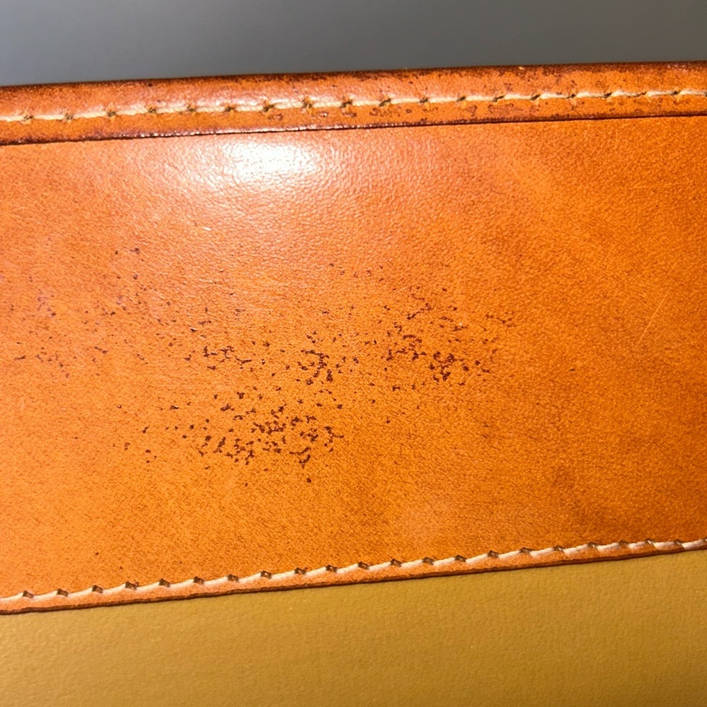 Pre loved Celine Macadam vinyl portfolio crossbody bag - Picture 15 of 15